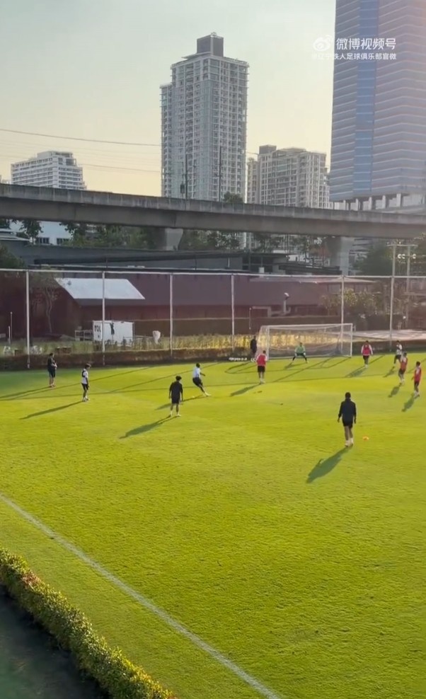 AYX GAMES-姆本扎“金搓”世界波